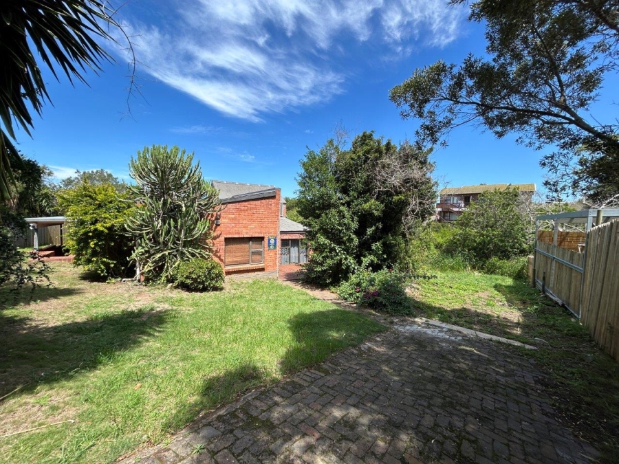 4 Bedroom Property for Sale in Noorsekloof Eastern Cape